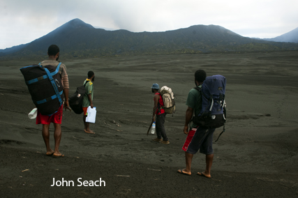 Benbow crater ambrym island